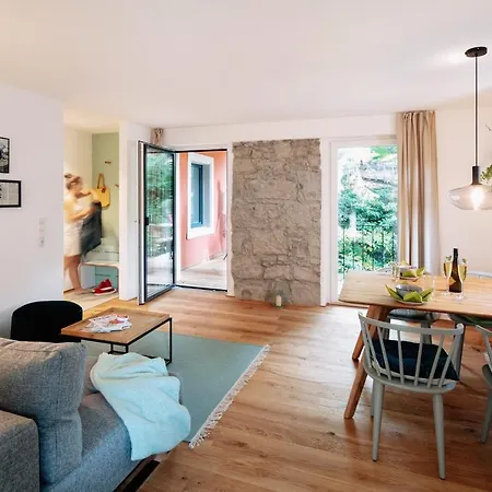 Rotes Haus Wald 公寓